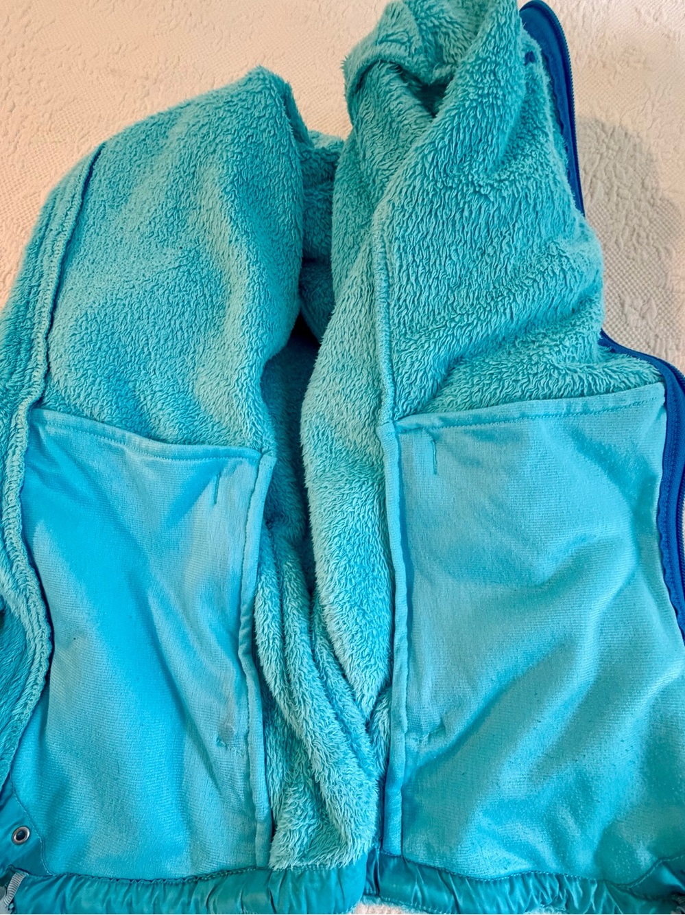 The North Face Women’s  Osito Fleece Jacket - Full Zip, Size M - Picture 5 of 6